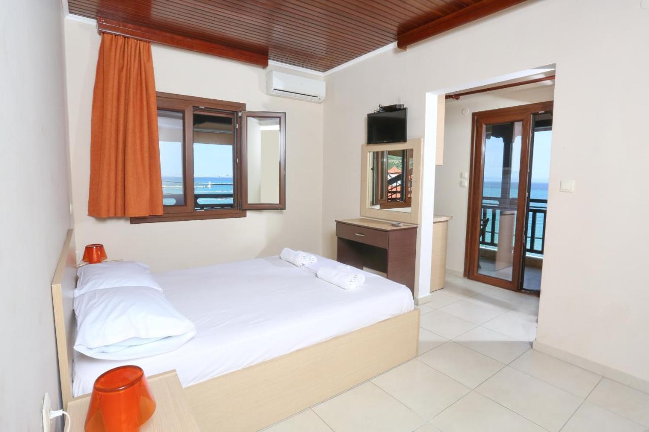 Blue Levantes Villa Pefkochori Ngoại thất bức ảnh