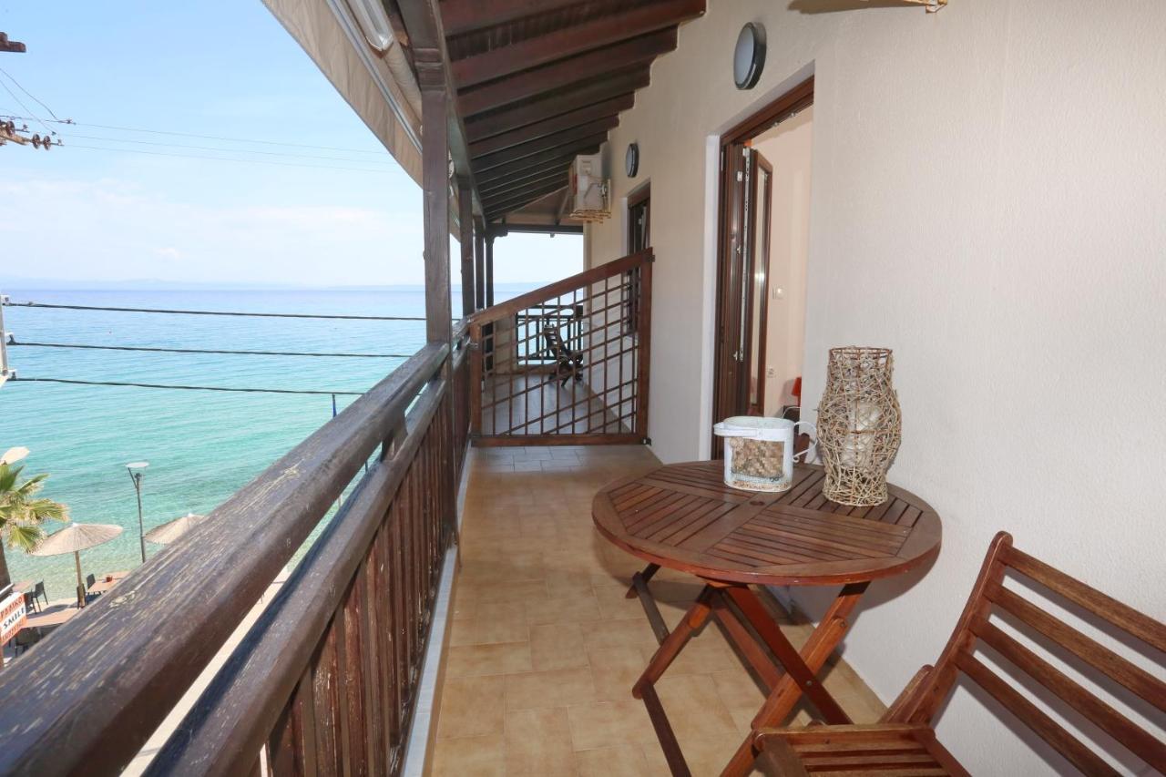 Blue Levantes Villa Pefkochori Ngoại thất bức ảnh